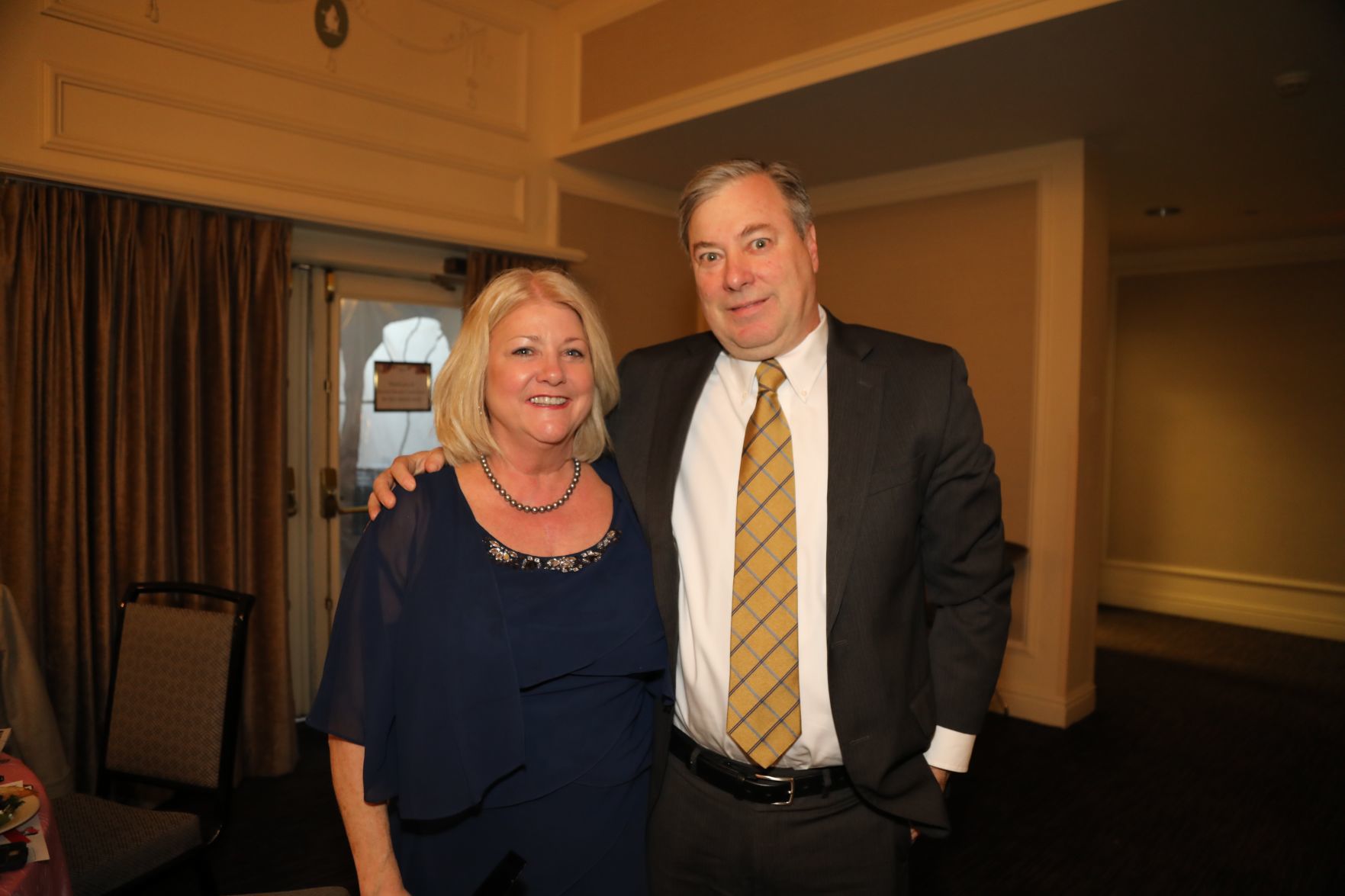 Joni Ott, Tom Byrne